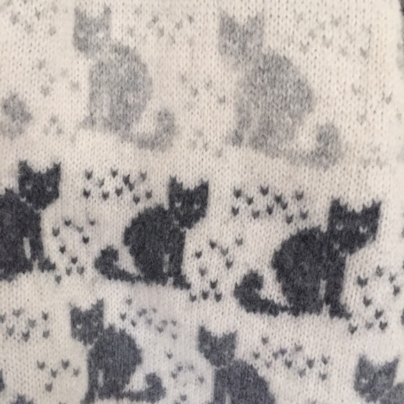 Wool Cat Design Cardigan. Women’s  Size Large. - Picture 7 of 10